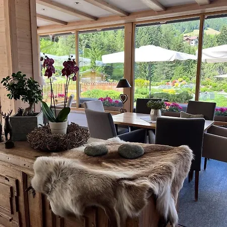 Hotel Arnaria Ortisei